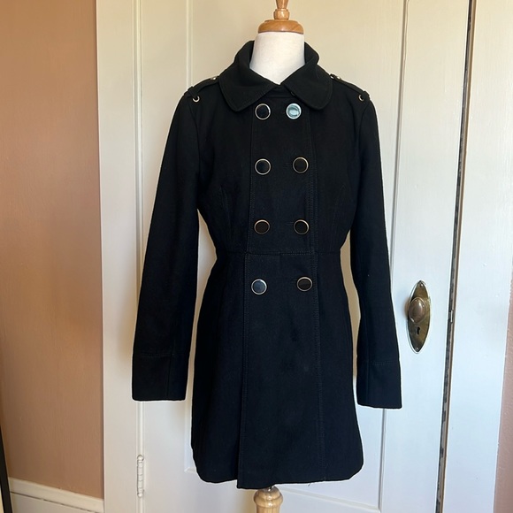Waisted pea coat with pleated skirt - Picture 2 of 16